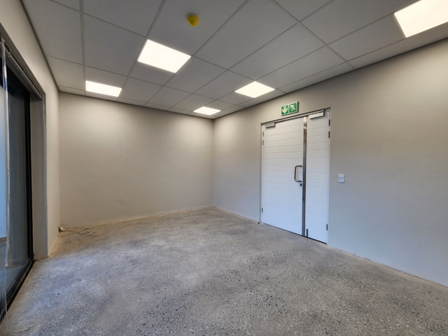 To Let commercial Property for Rent in Paardevlei Western Cape